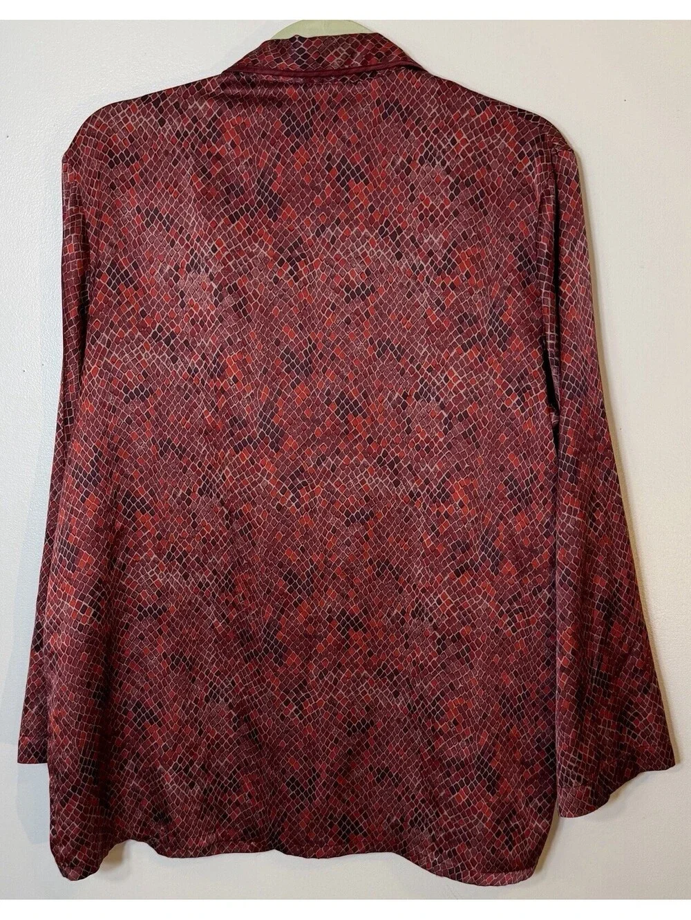 Victoria Secret Satin Pajama Set Med Red Black Snakeskin Print Button Up PJ GUC